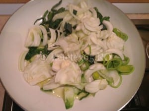 Retete365.RO   Biban de mare cu fenicul caramelizat si salata verde cu spanac   Sa bucatarim cu Leta